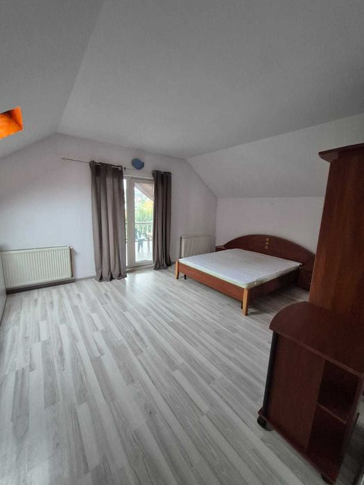 Inchiriez apartament cu 2 camere, Brasov, zona centrala