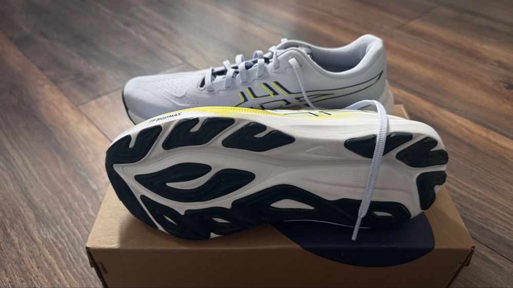 Маратонки ASICS GT-2000 - нови, размер 42