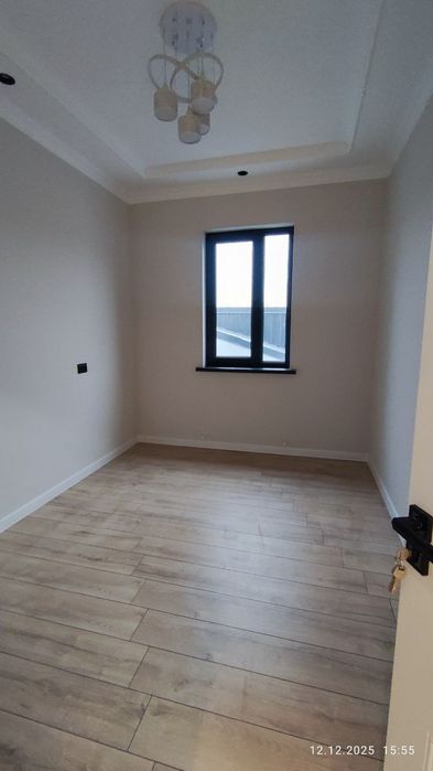 Продаёся 4х комн. коттедж метро Дустлик ор-р