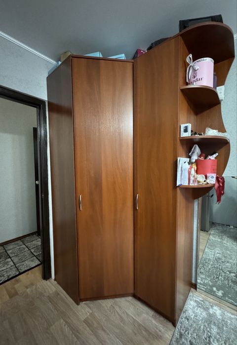 Продам шкаф в спальню