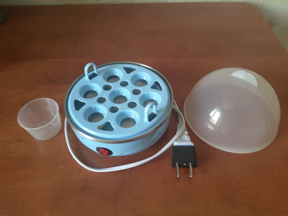 Яйцеварка электрическая