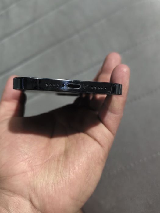 ipxone 12 pro xolati yaxahi