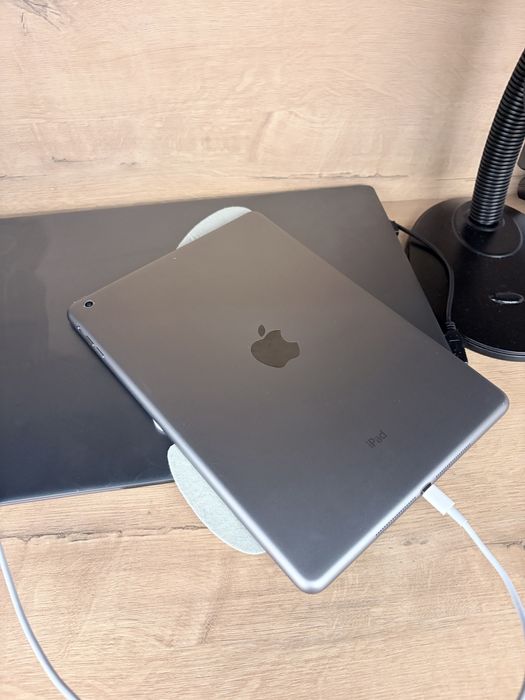 iPad Air 1, Wifi / 16 гб
