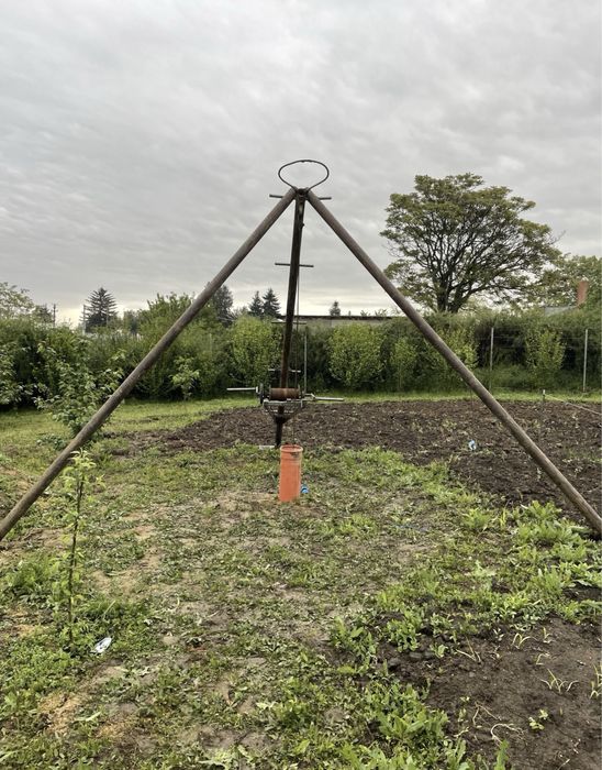 Foraje puțuri | Denisipări | Curățări | Prelungiri puțuri | Piloni