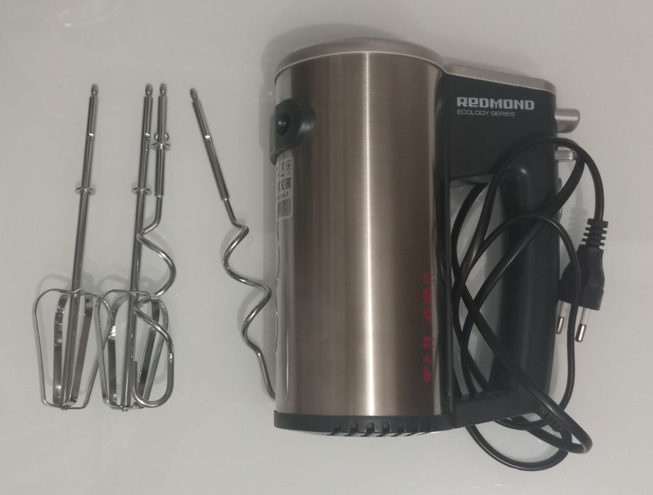 Миксер Redmond новый в упаковке