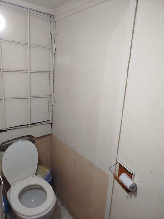 Сотилади Чилонзор 20 квартал 2 хонали разделка