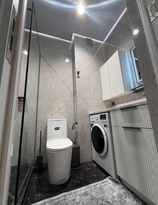 2 комнатная квартира 63 м² на улице Махтумкули — гардеробная