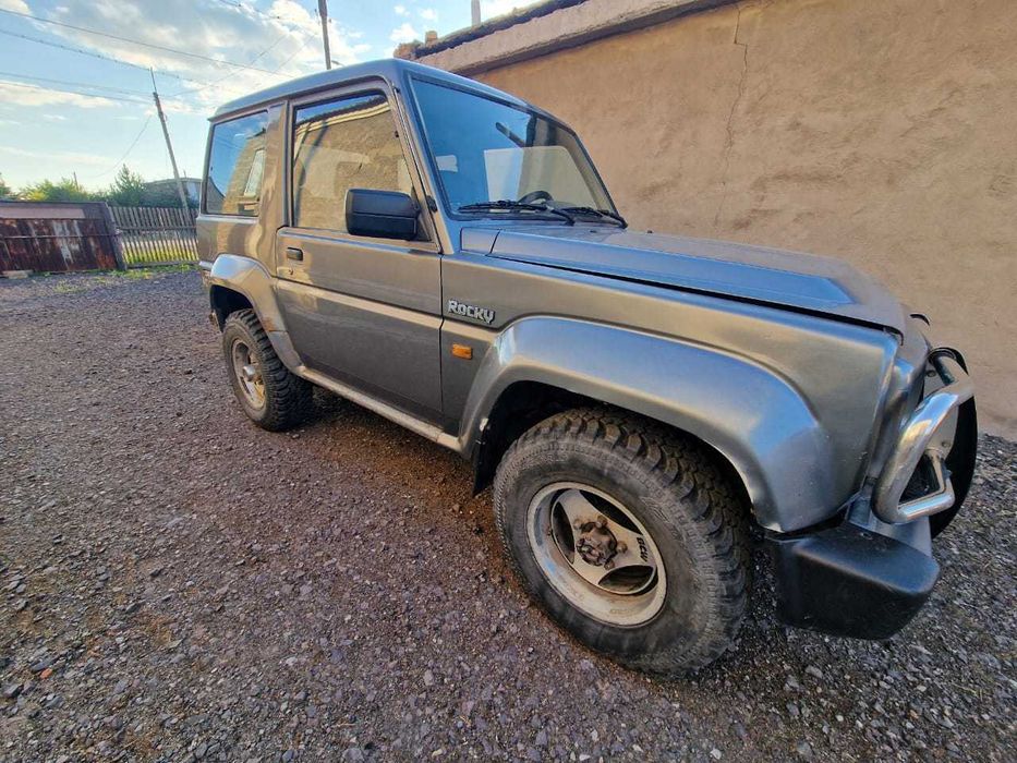 внедорожник Daihatsu Rocky
