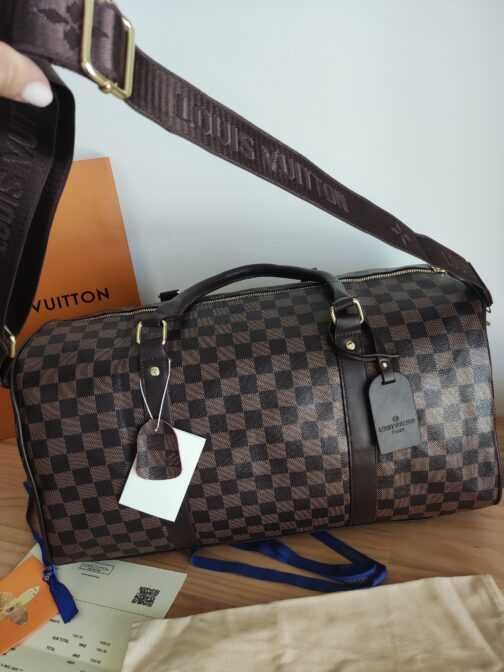 In stoc voiaj, geanta sport piele Louis Vuitton 1109.12