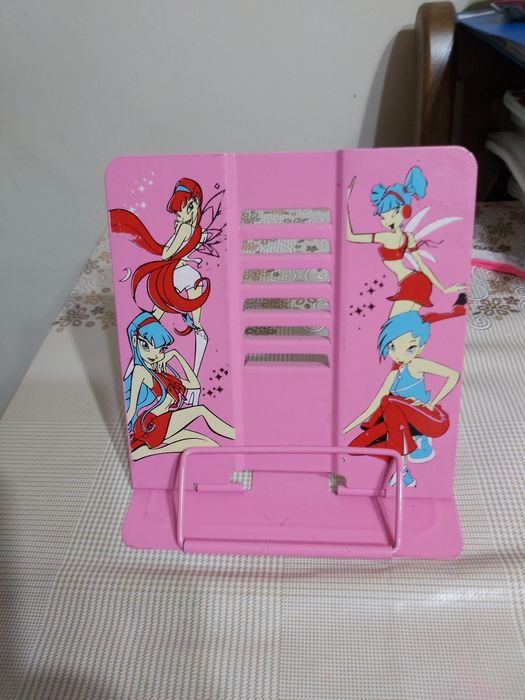 Подставка для книг