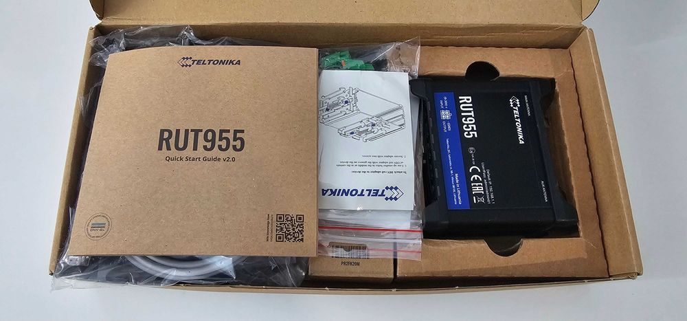 Teltonika RUT955 – router industrial 4G LTE, stare foarte bună