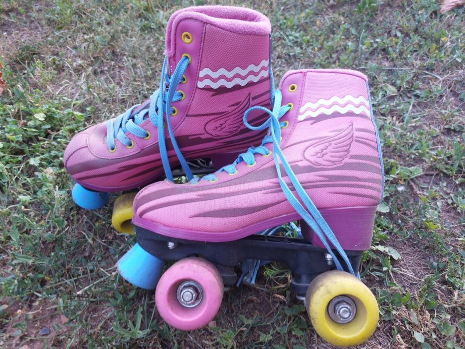 Ролкови кънки "Сой Луна"