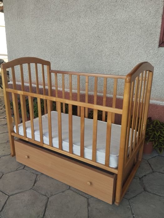 Продам детскую кровать