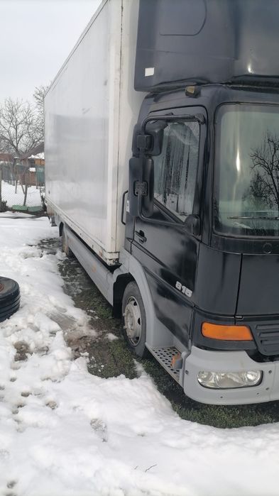 Vand Mercedes Atego si Volvo FH12