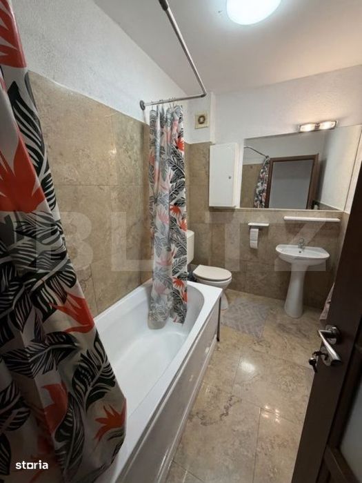 Apartament 3 camere, 64.20 mp, zona Sesul de Sus