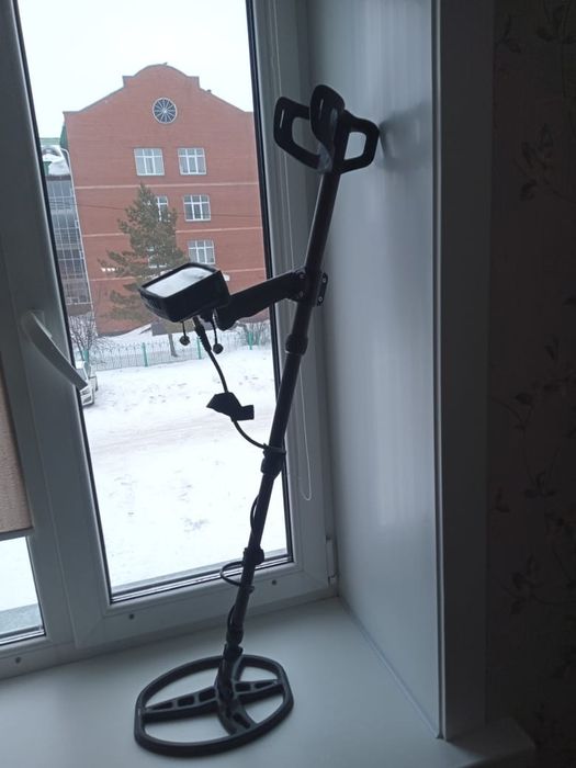 Продам металлоискатель