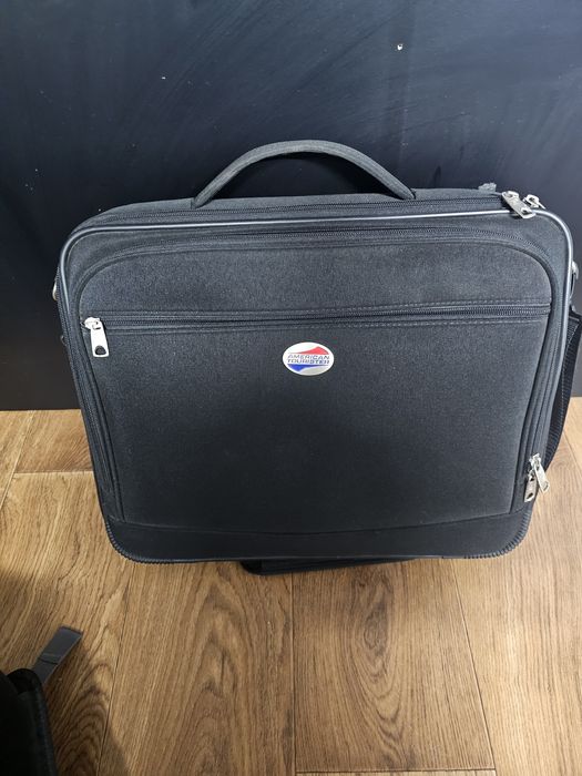 Чанти и раници на Samsonite