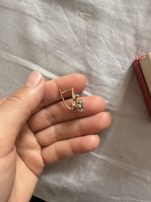 Золотое украшение