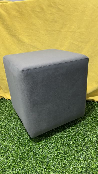 Пуфик на заказ 10000