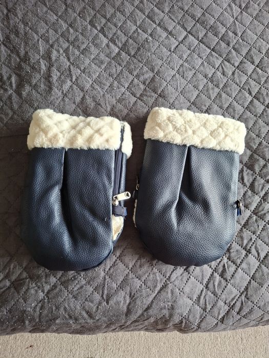 Зимни ръкавици за бебешка количка