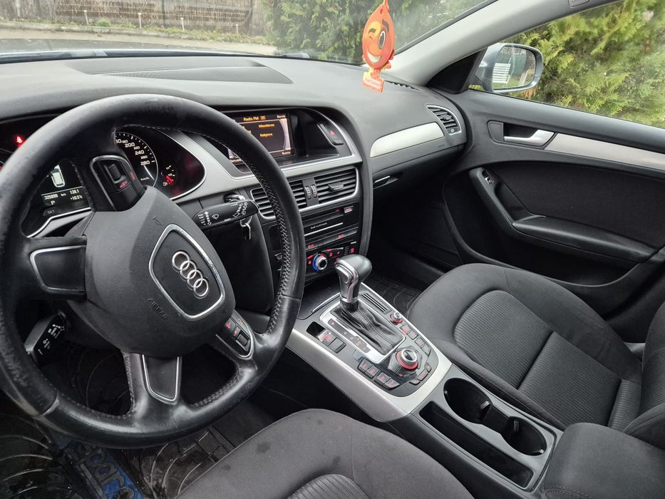 Audi A4  2013 automat