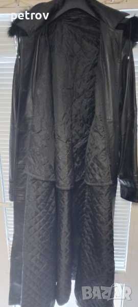 Кожено дълго дамско манто