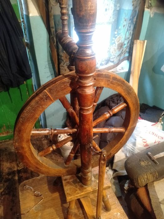 Продаю антиквариат ПРЯЛКА