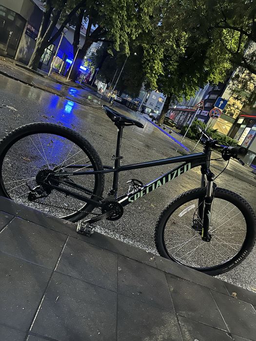 Specialized  Rockhopper Sport 27.5