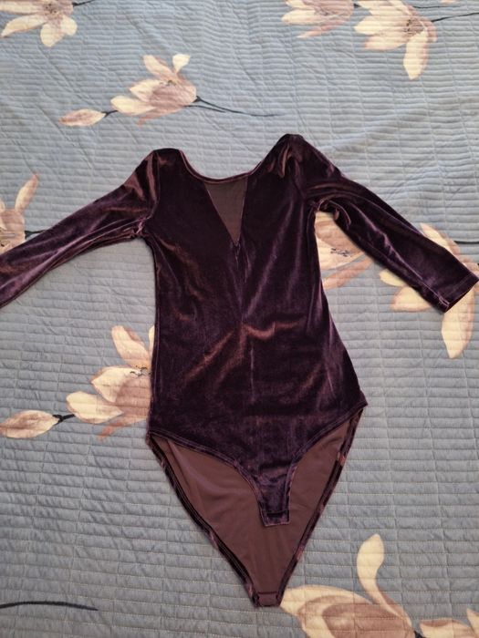 Body catifea Stradivarius