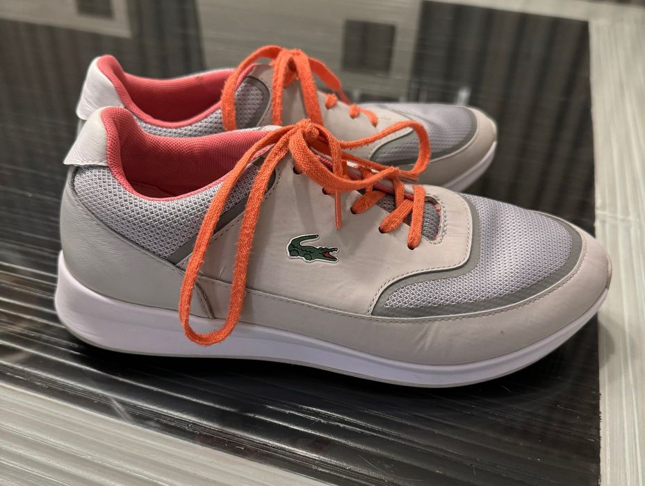 Маратонки Lacoste 38