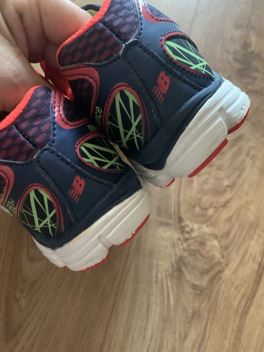 Дамски маратонки Neu Balance 37 номер