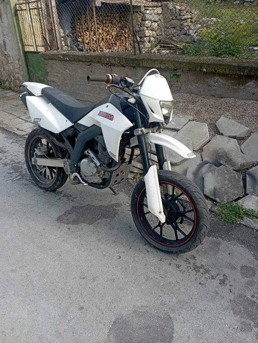 Мотор sachs 125 на части.