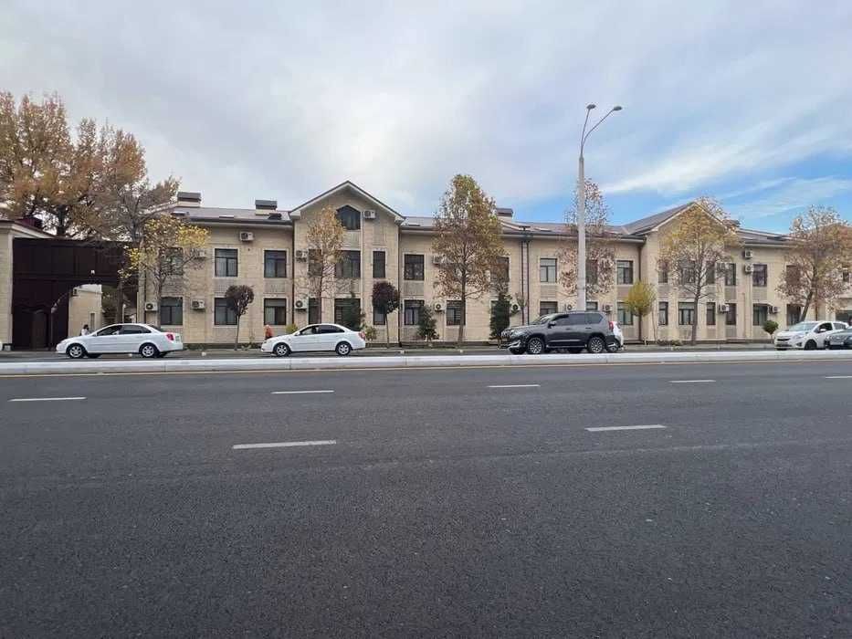 "СРОЧНО ГОРИТ‼️Новостройка Евро 4ком 145м2 Яккасарай улица Нукусская‼️