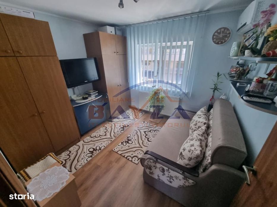 Apartament 3 camere ultracentral – Bd Unirii (Daytona), garaj sub bloc