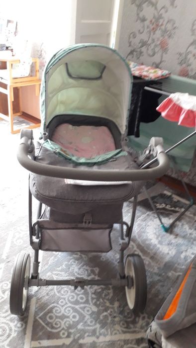 Детская каляскатрансформер