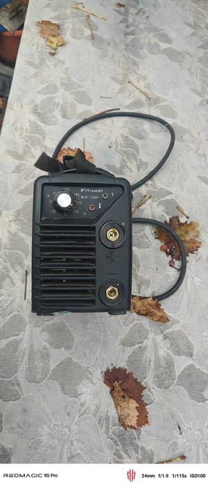 Aparat de sudura Inverter ProWELD MINI-200PI