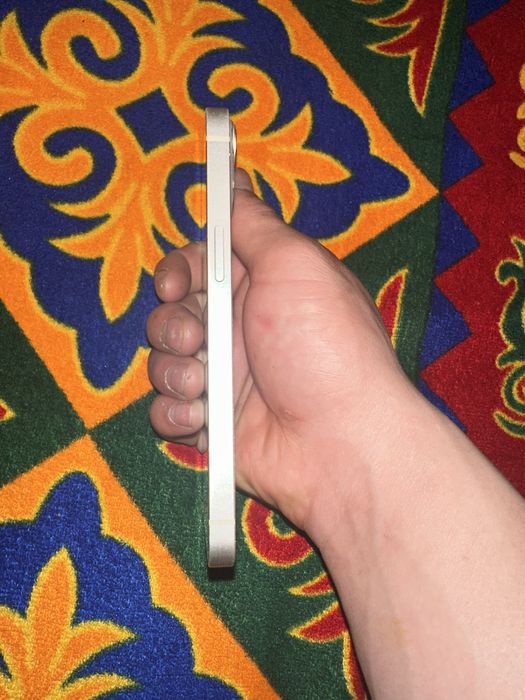 iPhone 13 гарантия