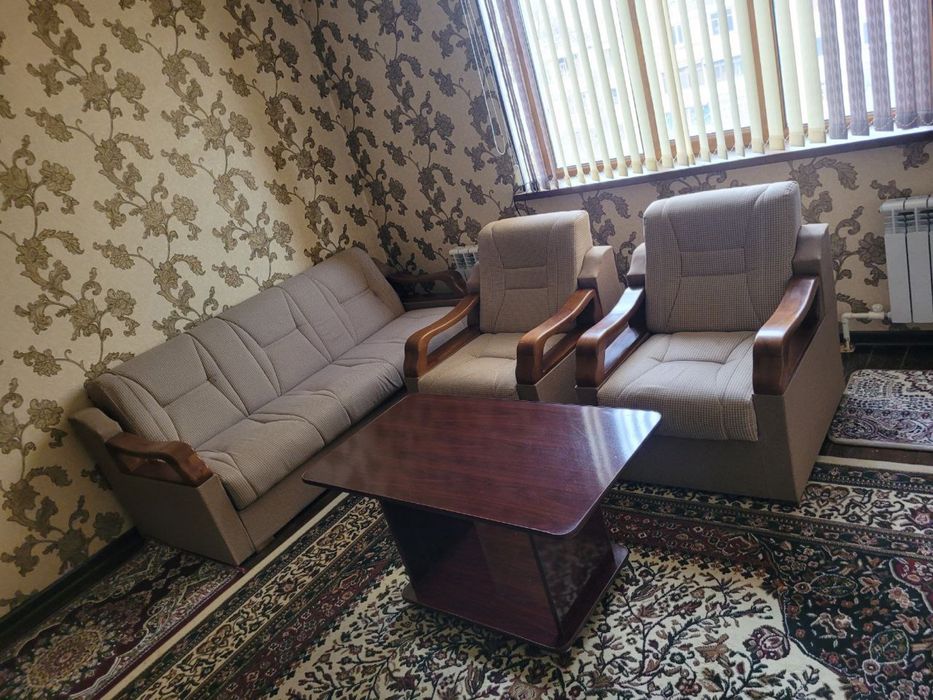 Сросно 3 хонали квартира ижорага берилади