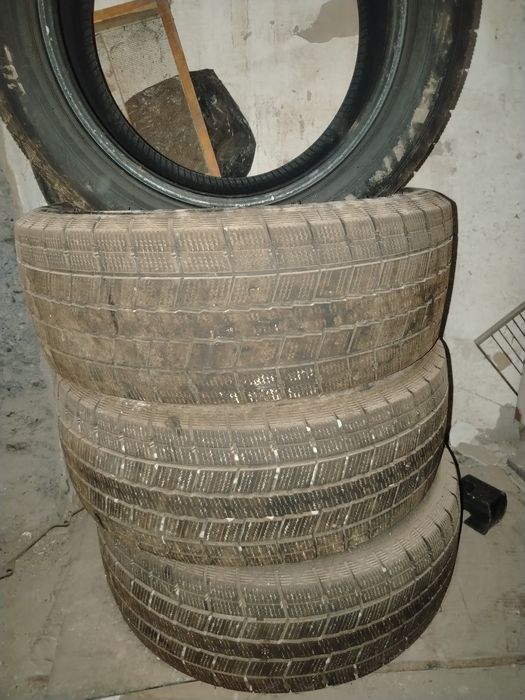 Продам зимный шины р16
