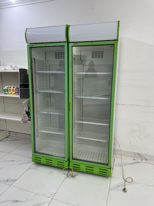 Продам витрины холодильники