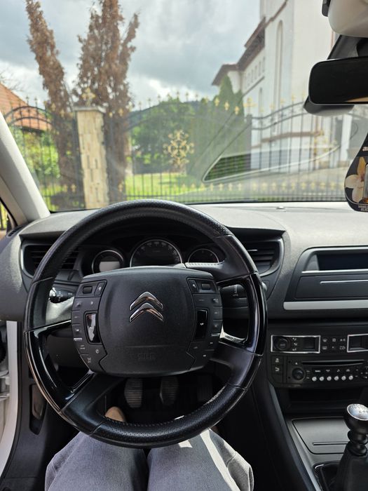 Citroen C5 2.0 Hdi 140 cp 2014 tel contact 0️⃣7️⃣7️⃣0️⃣2️⃣7️⃣6️⃣7️⃣5️⃣7️⃣