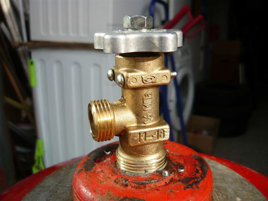 Robinet gaz NOU, robineți butelii rusești, UK, NL, pot schimba pe loc