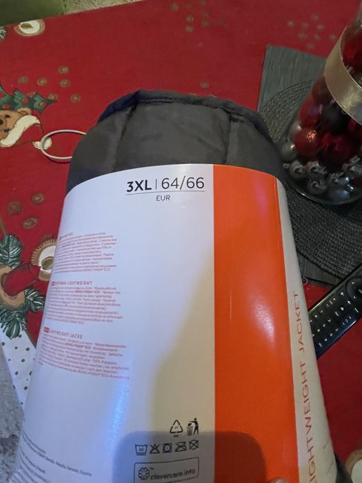 Мъжко яке ESMARA