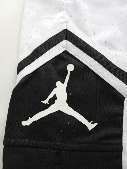 Pantaloni Jordan - Marimea S - Albi