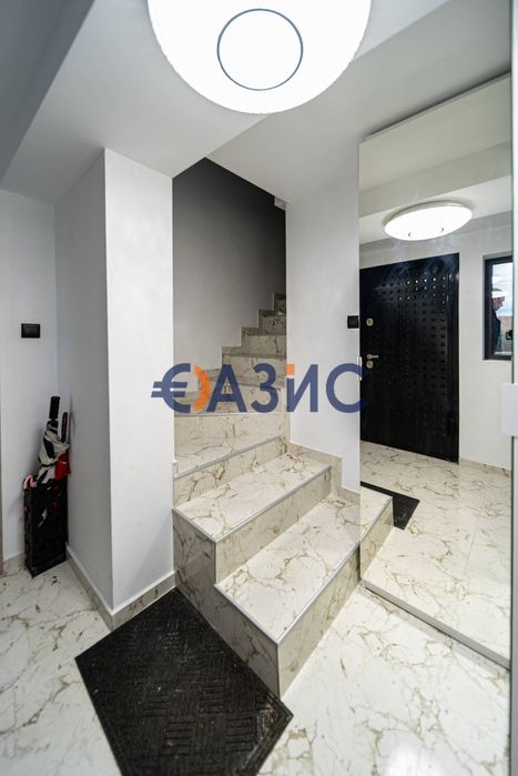 Продава се Къща в Каблешково - 210 кв.м за 1190 €/кв.м - Снимка #14