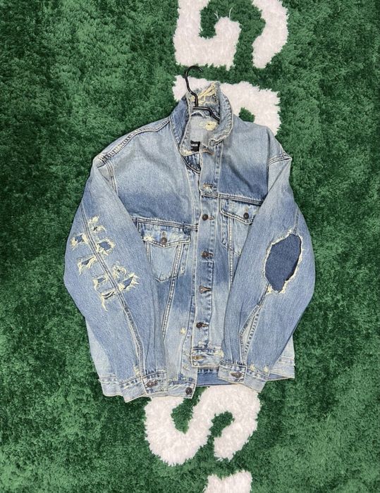 Geaca de blugi Balenciaga marimea 2