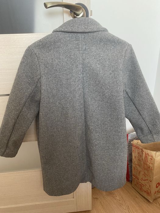 Пальто на девочку ZARA