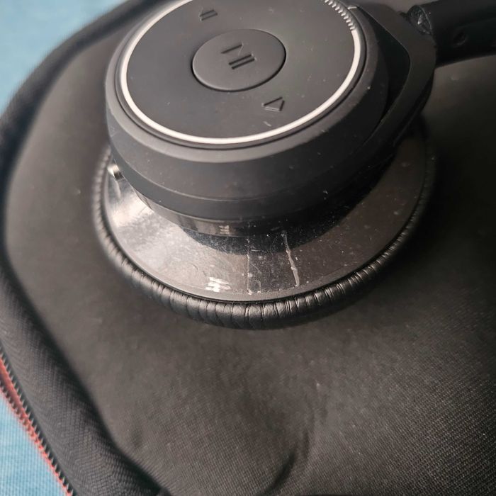 Plantronics Focus Voyager Bluetooth only