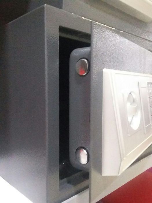 Сейфы с кодовыми замками,  25х25х35 СМ. С ГАРАНТИЕЙ