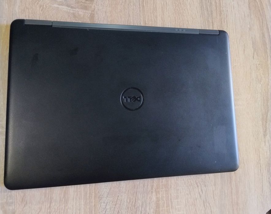 Dell latitude e7250 + зарядно устройство